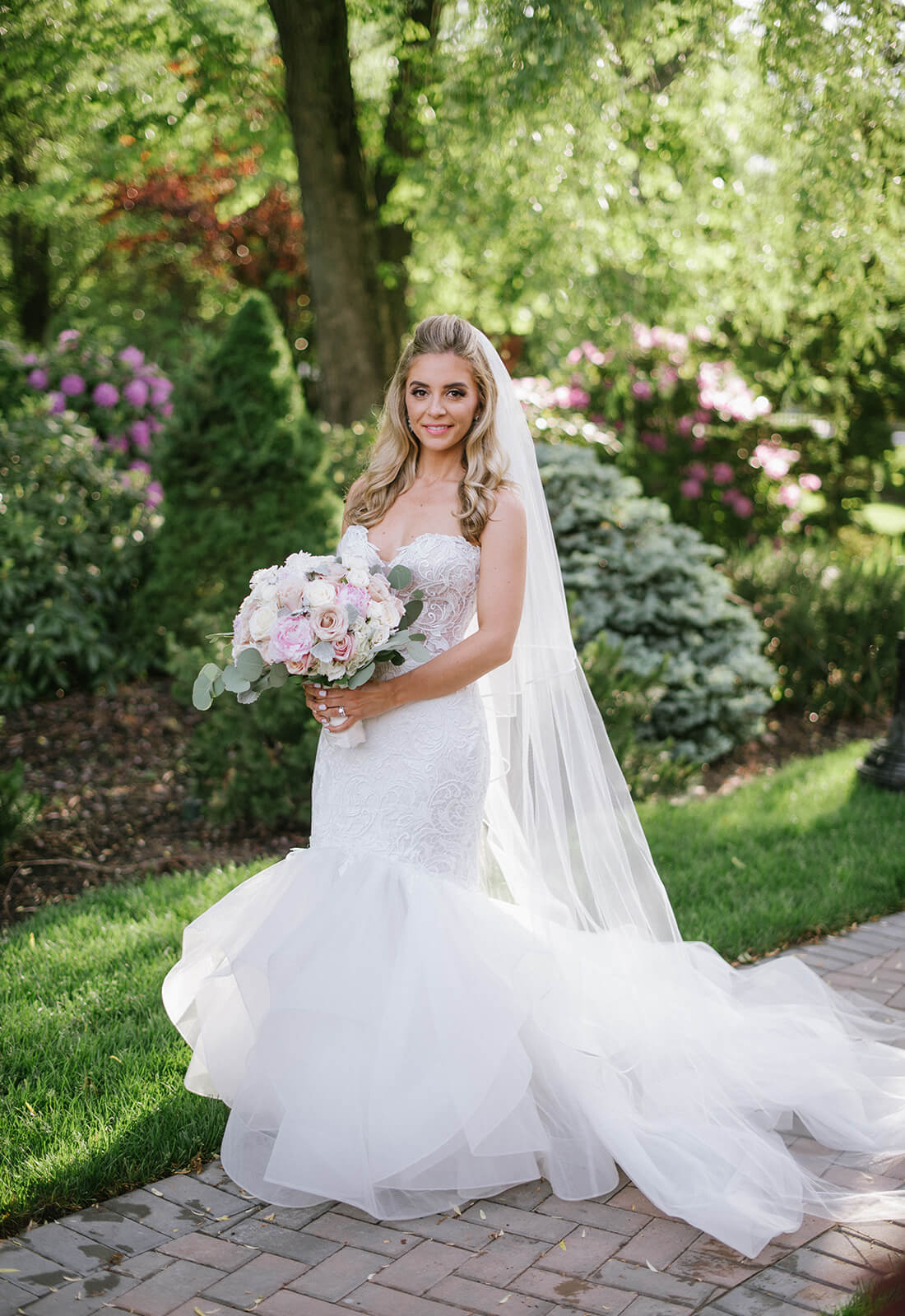 Get Inspired For Monica Beets Wedding Dress - Wedding Gallery